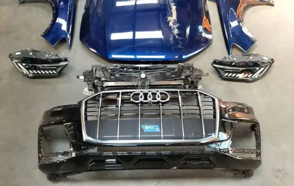Audi Q7 4M Front piece kit 