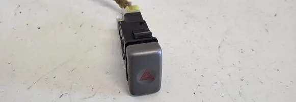 Subaru Forester SG Hazard light switch 06016