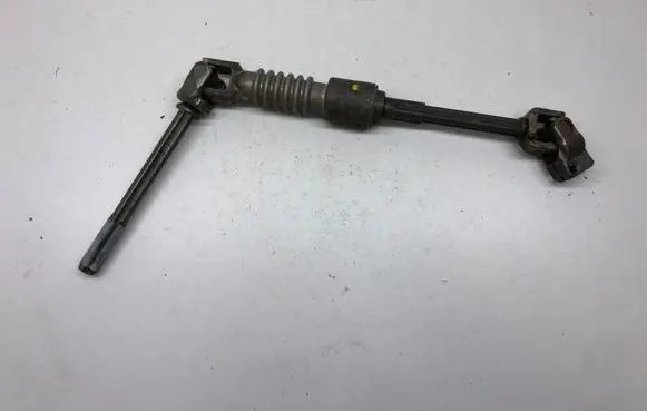 Volkswagen PASSAT CC Steering column universal joint