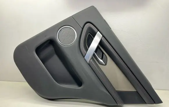Land Rover Discovery Sport Rear door card panel trim LK7225568