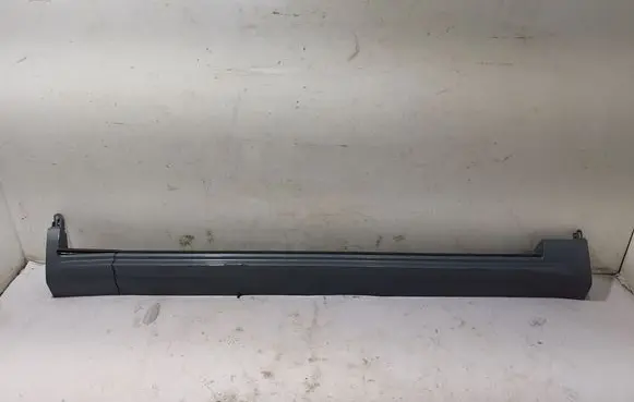 Volvo XC90 Sill 31672371