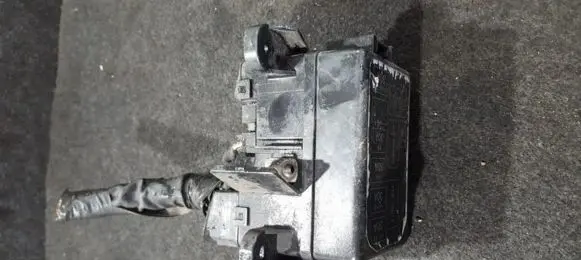 Mazda 323 Fuse box set 71246391