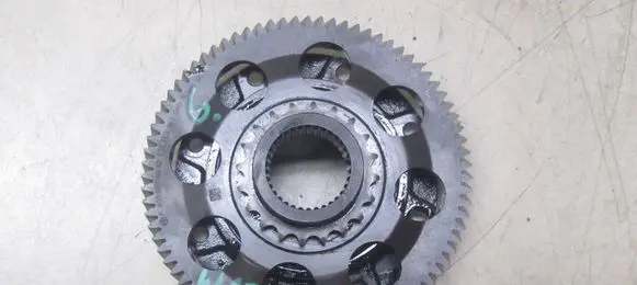 Mercedes-Benz A W176 Fuel pump gear (pulley) A6510770412