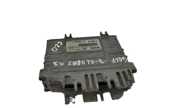 Volkswagen Golf III Engine control unit/module 032906026D 0261203314 26SA3653
