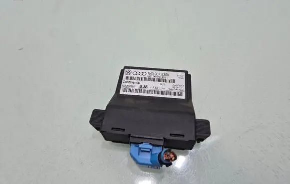 Volkswagen PASSAT B7 Gateway control module 7N0907530K