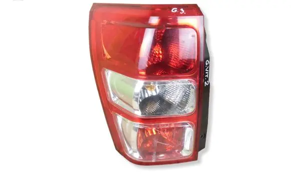 Suzuki Grand Vitara II Rear/tail lights 22059079 A045053