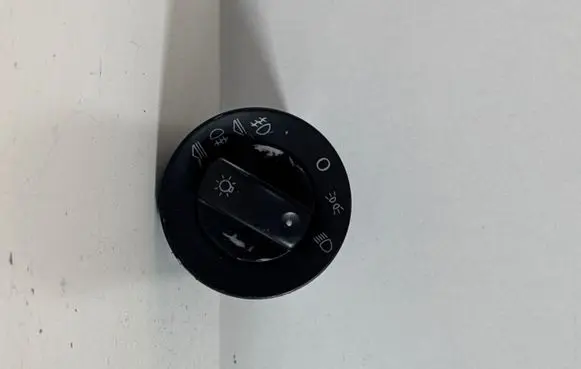 Audi A4 S4 B6 8E 8H Light switch 8E0941531C