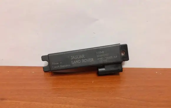 Land Rover Range Rover Sport L494 Keyless system antenna AH4215K603AA 3031271001