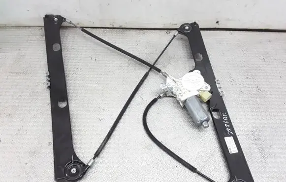 Mercedes-Benz Vaneo W414 Front door window regulator with motor A2308201042