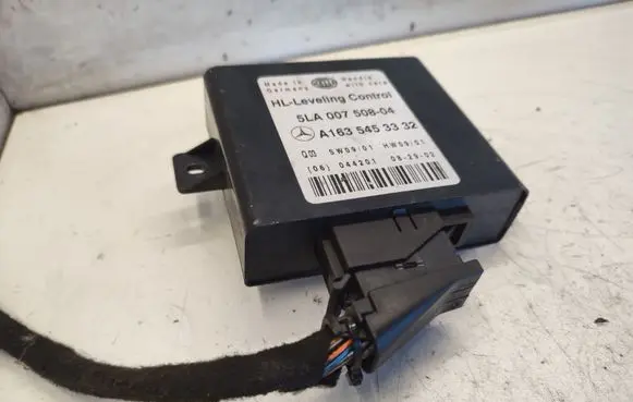 Mercedes-Benz ML W163 Light module LCM 1635453332