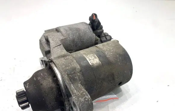 Skoda Fabia Mk2 (5J) Starter motor 02T911024B