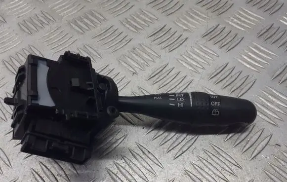 Suzuki Splash Wiper control stalk