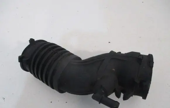 Renault Modus Air intake hose/pipe 8200424266