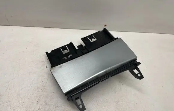 Mercedes-Benz C W204 Ashtray (front) A2046801350