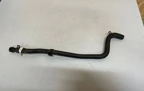 Opel Mokka X Engine coolant pipe/hose