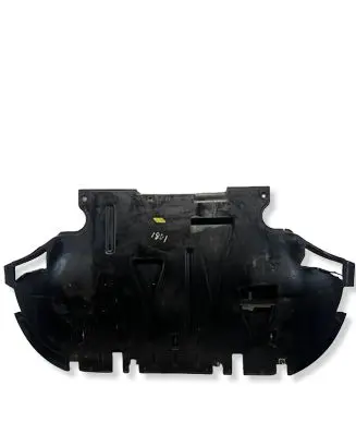 Audi RS6 Front underbody cover/under tray 4B3863821C 4B3863821D
