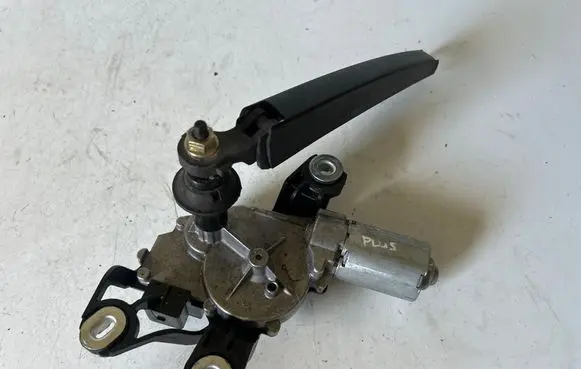 Volkswagen Golf Plus Rear window wiper motor 0390201809 5M0955711B