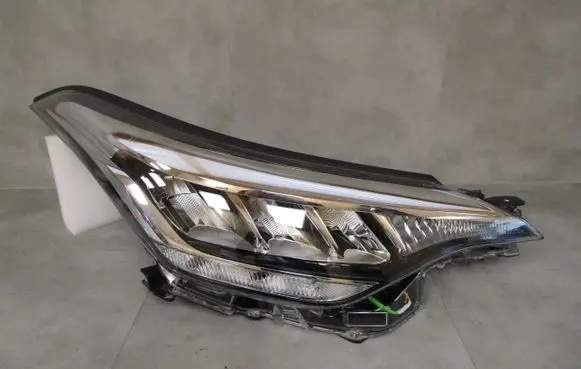 Toyota C-HR I Headlight/headlamp 18680F 201495391 81110F4180