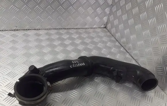 Subaru Forester SH Air intake hose/pipe A12AG05