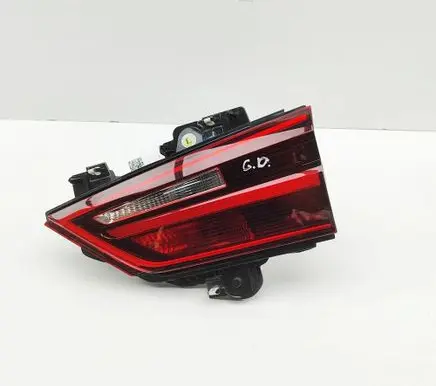 BMW X2 F39 Tailgate rear/tail lights 7420748