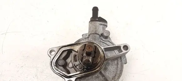 KIA Ceed Vacuum pump 288102A101