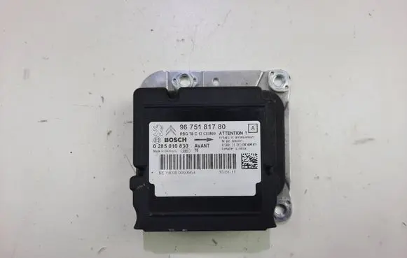 Peugeot 3008 I Airbag control unit/module 9675181780