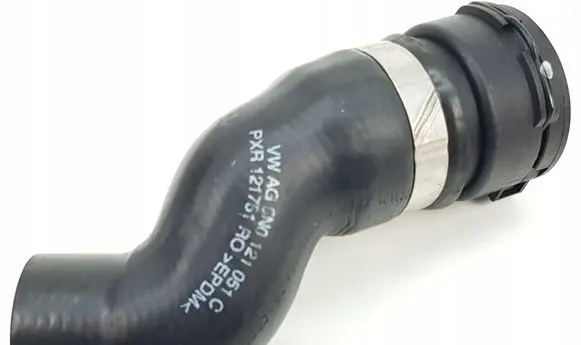 Volkswagen Tiguan Air intake hose/pipe 5N0121051C