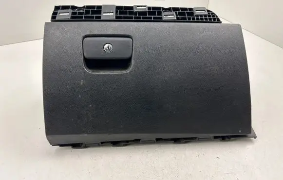 Dodge Durango III Glove box set P01531049BL 9S162698182 480110712