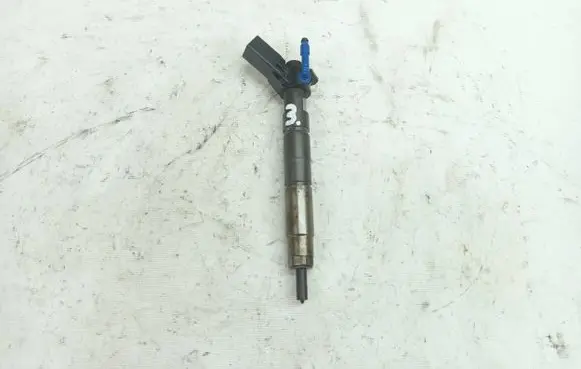 Mercedes-Benz E W213 Fuel injector A6540700087 0445118009
