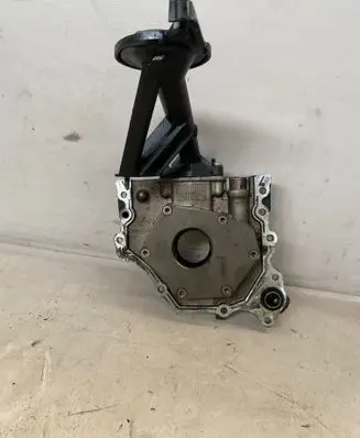 Volvo V50 Oil pump 72804603