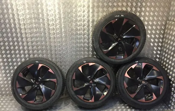 Cupra Born R16 alloy rim 