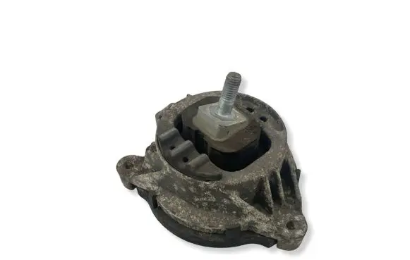 BMW 3 F30 F35 F31 Engine mount bracket 6787658