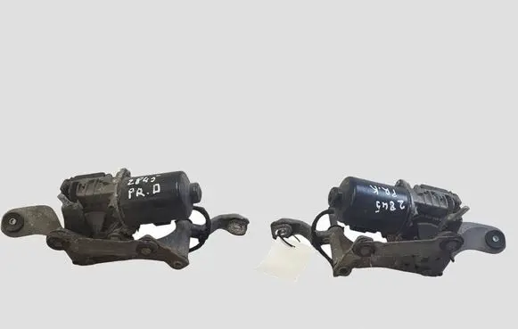 Opel Zafira C Front wiper linkage and motor W000027364 W000027365