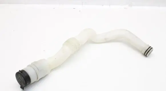 Maserati Quattroporte Window washer liquid tank fill tube 