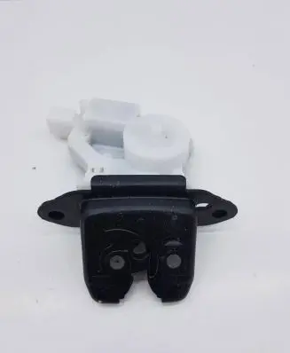 Loading door lock
