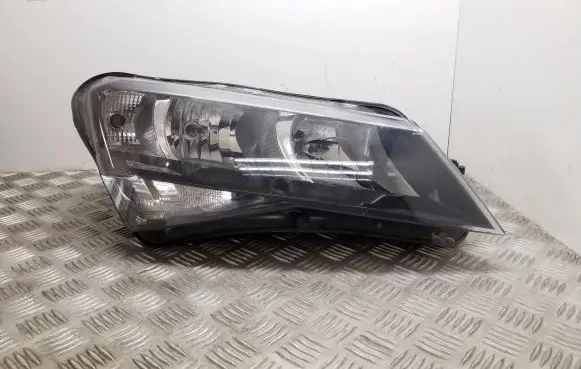 Skoda Superb B8 (3V) Headlight/headlamp