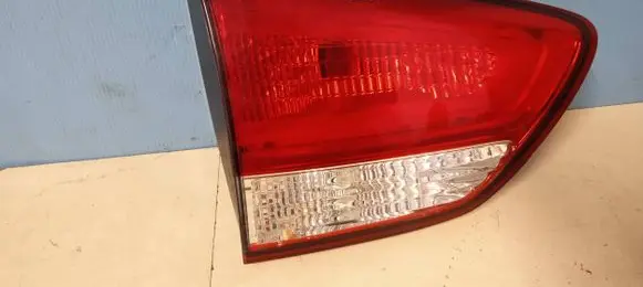 KIA Carens III Rear/tail lights 92403A4