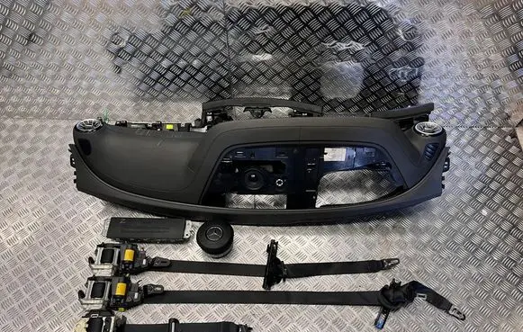 Mercedes-Benz CLS C257 Dashboard 