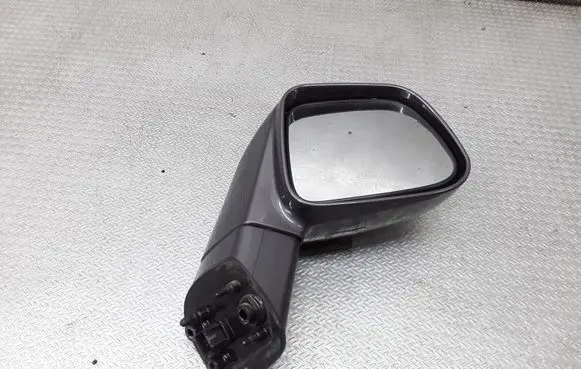 Chevrolet Orlando Front door electric wing mirror E1302748