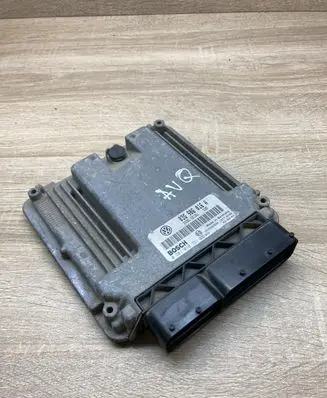Volkswagen Touran I Engine control unit/module ECU 03G906016A 0281010731