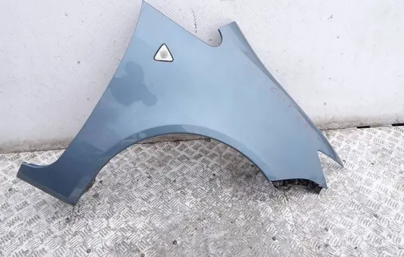 Mitsubishi Colt Fender FEQG