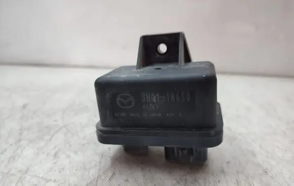 Mazda CX-5 Glow plug pre-heat relay SH0118650
