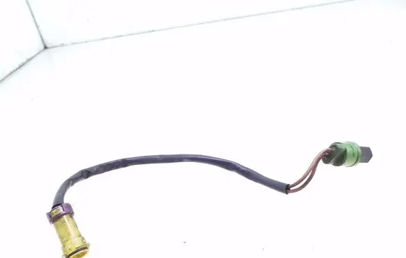 Audi A6 S6 C4 4A Air conditioning (A/C) pressure sensor 8A0959482AB