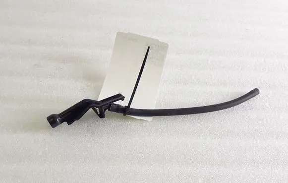 Nissan Pulsar Windshield washer fluid hose 