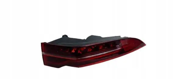 Jaguar I-Pace Rear/tail lights J9D3-13404-CB