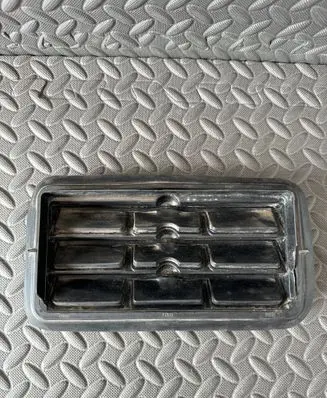 Chrysler Pacifica Quarter panel pressure vent 68170766AB