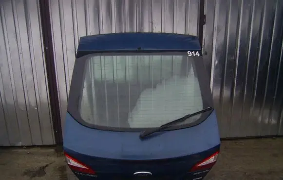 Ford Mondeo MK IV Tailgate/trunk/boot lid