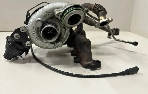 Volkswagen Jetta VI Turbo 03L253016T GTC1214VZ 75017
