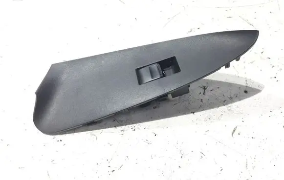 Toyota RAV 4 (XA30) Electric window control switch 7423242060