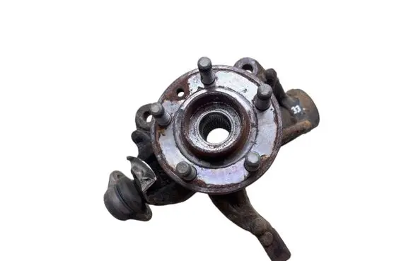 Front wheel hub